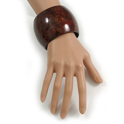 Oversized Chunky Wide Wood Bangle in Brown - Picture 2 of 4