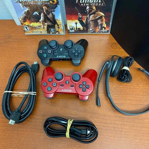 Sony PlayStation 3 Slim Console 160GB - Picture 3 of 10