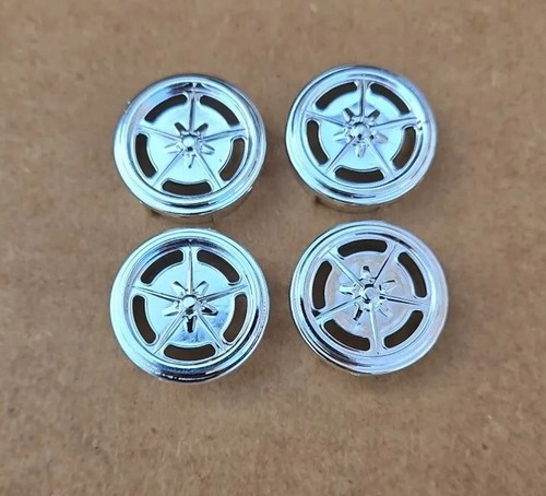 Revell 1/25 2013 CHEVROLET CAMARO ZL1 CUSTOM WHEELS AND TIRES - Picture 2 of 4