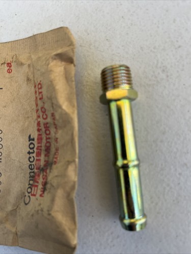 Nissan 720 Ute Connector P/N 14008-W5800 Nos - Picture 4 of 12