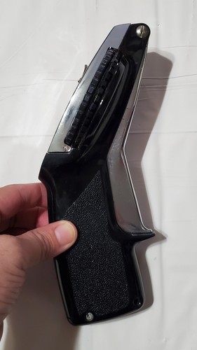 Avery 880 Professional Label Maker with Tape Ribbons in Box - Picture 8 of 10