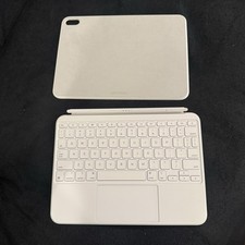 Apple Magic Keyboard Folio for iPad 10th Gen or iPad Air US English A2695