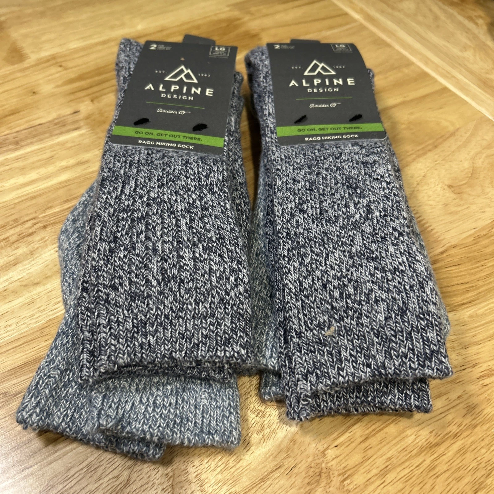 Alpine Design Crew Cut Acrylic Wool Hiking Socks 4 Pairs Navy Light Blue Large