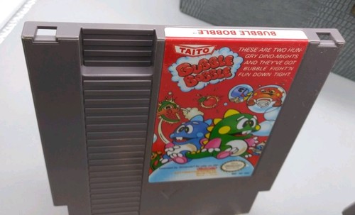 VINTAGE BUBBLE BOBBLE NES VIDEO GAME CARTRIDGE 1980'S NINTENDO !!! - Picture 2 of 3