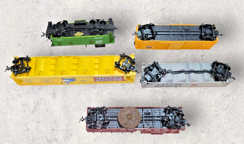 Lote de 5 vagones de carga calibre HO tolvas vintage caboose limpiador de pistas coches de ganado - Imagen 3 de 11