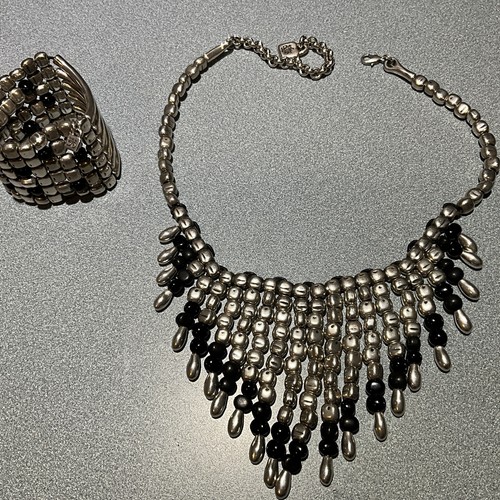 Authentisches Uno De 50 großes Statement Choker Halskette Armband Perlen Set - Bild 2 von 7