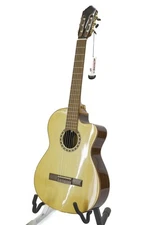 Lucero LFN200SCE Spruce/Rosewood Thinline Acoustic-Electric Classical Guitar Nat