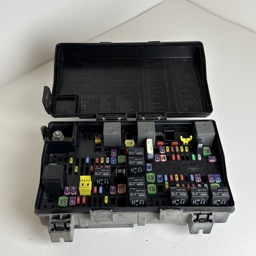 2018 DODGE RAM 2500 INTELLIGENT POWER POWER DISTRIBUTION CENTER 68322376AD OEM - Bild 3 von 9