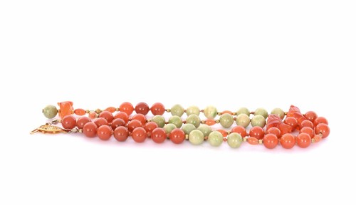 1910's Chinese Agate and Jadeite Carved Carving Bead & Miniature Horse Necklace - Picture 6 of 8