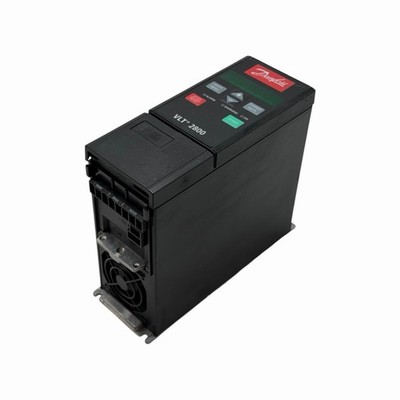 Danfoss VLT2811PT4B20STR1DBF00A00C0 195N1027 Frequenzumrichter
