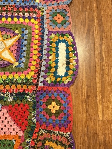 Grande coperta all'uncinetto colorata fatta a mano vintage unica - Foto 11 di 16