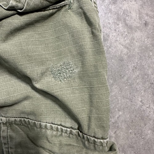 Pantalones cargo vintage años 60 ejército de Estados Unidos Vietnam Rip Stop popelina OG 107 verde 28 - Imagen 7 de 11
