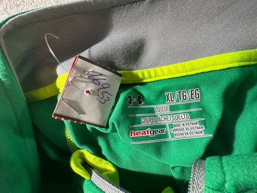 Under Armour heatgear loose men’s XL shirt green yellow long sleeve pull on stre - Picture 3 of 3
