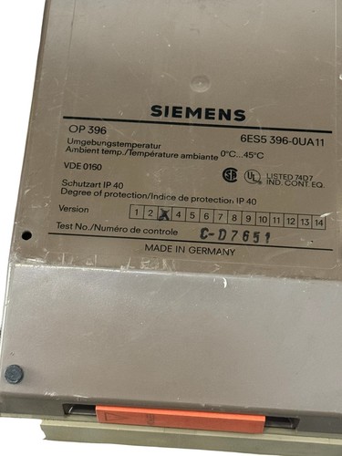 Siemens 6ES5 396-0UA11 Simatic OP 396 inc. mounting frame - Picture 6 of 9