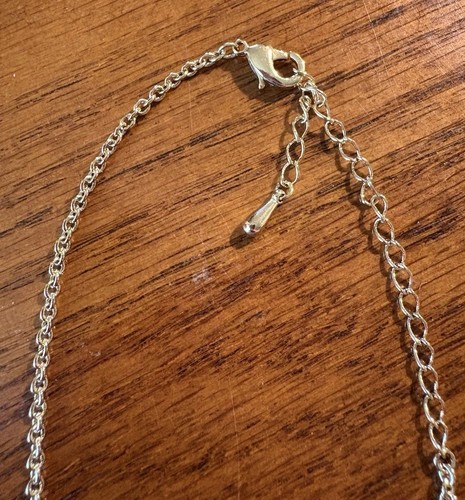 Camrose & Kross Jacqueline Kennedy Notre Dame Pendant/Brooch Necklace Faux Pearl - Picture 9 of 11