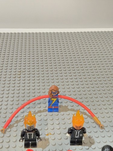 LEGO MARVEL SUPER HERO & VILLAIN LOT OF 10 MINI FIGURES - Spiderman Capt Amer. + - Picture 12 of 20