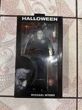 NECA Deluxe Halloween 2 Retro Clothing Michael Myers Action Figure - 60689