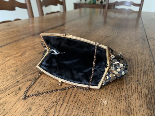Antique 1920s Made In France - Black Sequinned Evening bag with Chain - Picture 3 of 7