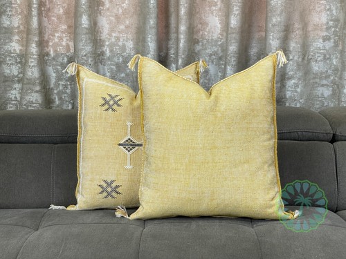 Kechart - Moroccan Natural Cactus Silk Pillow cover- Outdoor Luxury Pillow cover - Picture 2 of 70