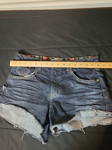 Mudd Women Size 13 Blue Denim Jean Shorts Cut Off Hot Cow Girl Preowned 0251 - Picture 11 of 12