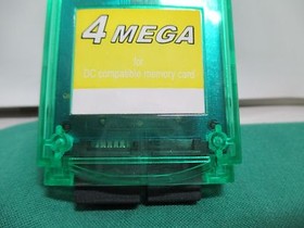 Dreamcast -- DCX GAME SERIES MEMORY CARD 4MB GREEN no box -- JAPAN. work. 2563