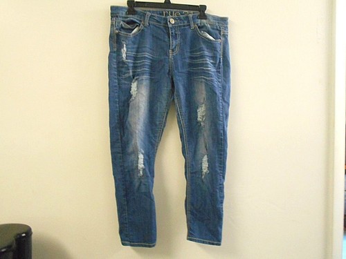 Rule 21 Women's Size 13/14 Medium Wash Straight Le