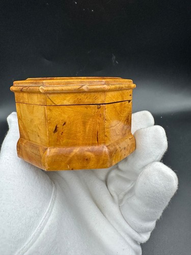 Vintage BOX case Karelian Birch wood Maple cap old mourning jewelry coffin model - Picture 21 of 22