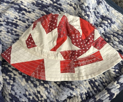 Kith USA Youth Reversible Bucket Hat - Picture 4 of 5
