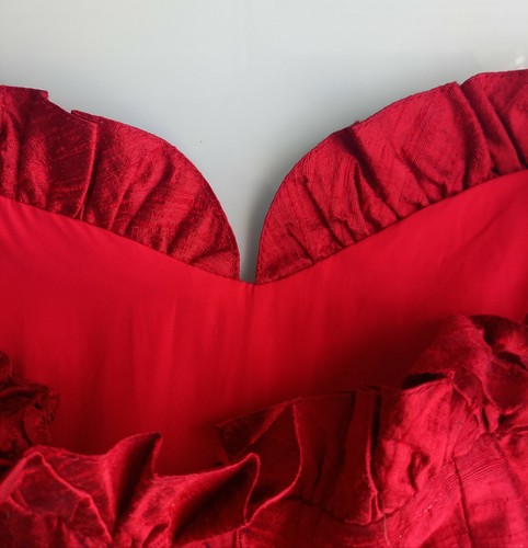 Scarlet O’Hara❣ style Costume -Handmade Red nubbed Raw silk. NEEDS RePAIR! ❣ - Picture 6 of 12