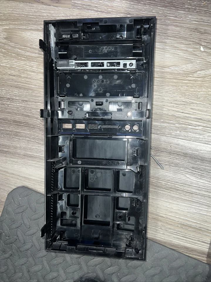 Compaq Presario CQ Bisel Frontal Placa Frontal con Botón de Encendido aw11921D (G2) Foto 3 de 4