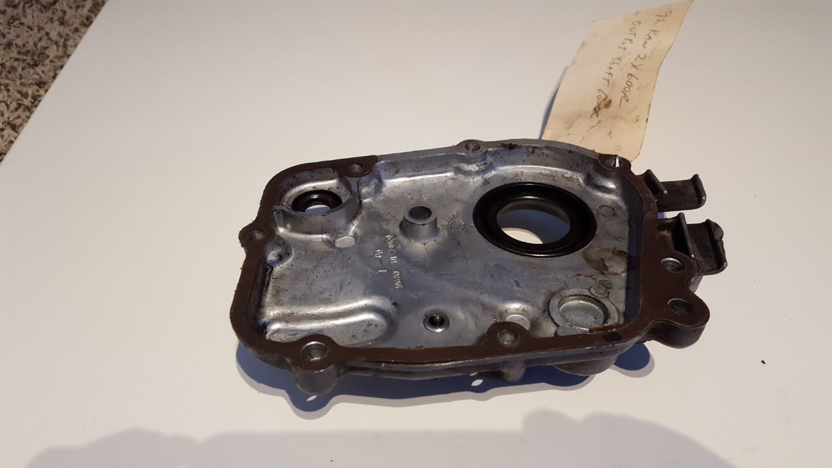 【O Taka】 1992 92 kawasaki zx 600 R output / shift shaft cover # 23668