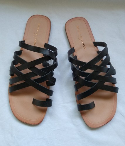 ROCK AND CANDY WOMEN'S BLACK FAUX LEATHER SLIDES, SIZE 6.5
