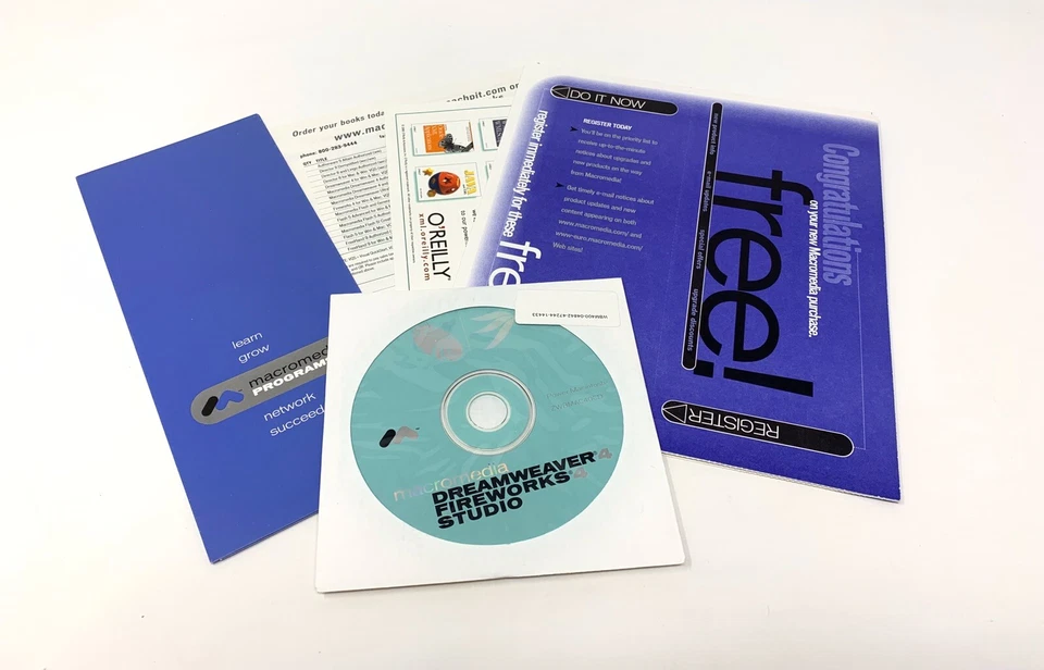 Macromedia Web Design Studio~Dreamweaver4~Fireworks4~For Mac~5 Manuals~Free Ship - Image 4 of 4