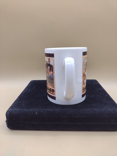 Vtg Mary Engelbreit Coffee/Tea Mug "...Chair Of Bowlies" Pre-owned - Picture 2 of 9