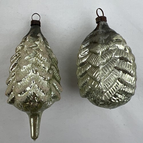 Antique Pine Tree Christmas Tree / Feather Tree Hanging Flocked Glass Ornaments - Picture 7 of 9