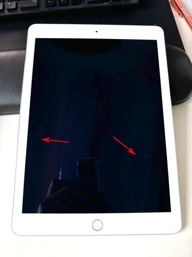 Apple iPad Air 2 9,7 Zoll Tablet 32GB WiFi Fingerprint Weiß Silber Displayfleck  - Bild 3 von 3