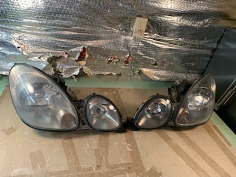 98-05 OEM Lexus GS300 GS400 SPORT DESIGN Gray Headlight set pair left right