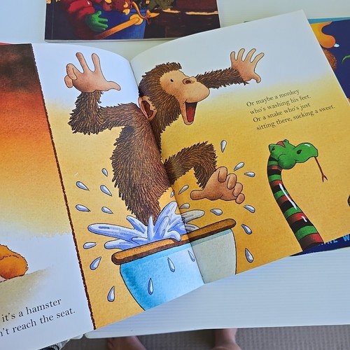 Harry & the Dinosaurs + 10x PB Book Bundle – Whybrow, Willis, Reynolds - Picture 13 of 17