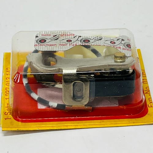 Ignition Contact Points Set 300 350 450 Mercedes Bosch 1237013142 EXPNO-01057 - Picture 3 of 7