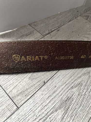Cinturón Ariat Floral Estampado Hebilla Cuero Marrón Hombre - A 10011716 Talla 40 - Imagen 8 de 11