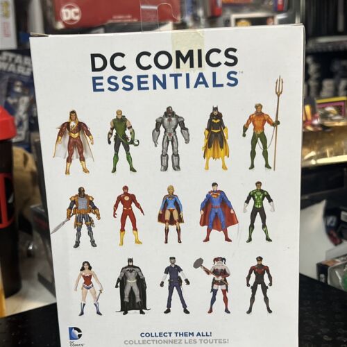 DC Collectibles Toys ~ SUPERMAN 7” Action Figure new52 ~ DC Comics Essentials - Picture 3 of 4