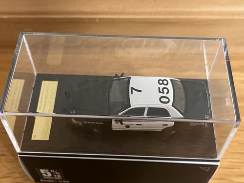 Rollin 1:64 San Diego Police Ford Crown Victoria P71 Traffic CHASE Unit Slicktop - Picture 9 of 23