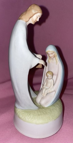 Caja de música romana vintage de porcelana de la Sagrada Familia O Noche Santa Jesús María José - Imagen 2 de 8