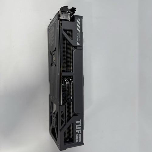 ASUS TUF Gaming GeForce RTX 5080 16GB GDDR7 OC Edition Graphics Card | Ships NOW - 第 7/11 張圖片