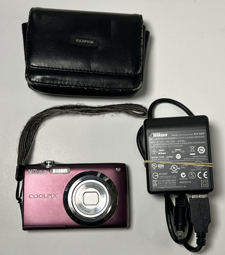 Nikon COOLPIX S3000 12.0MP Digitalkamera mit Akku & Ladegerät getestet Plum 2gb SD