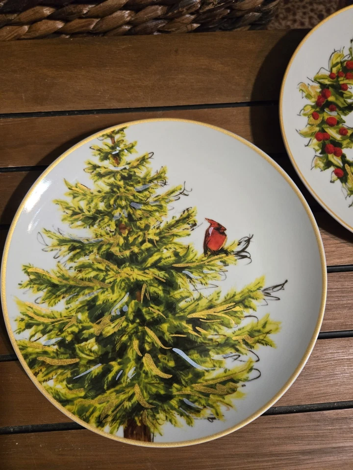 Pottery Barn Holiday Christmas Forest 4 Piezas Ensalada Postre Platos Sin Caja Nuevo Foto 4 de 4