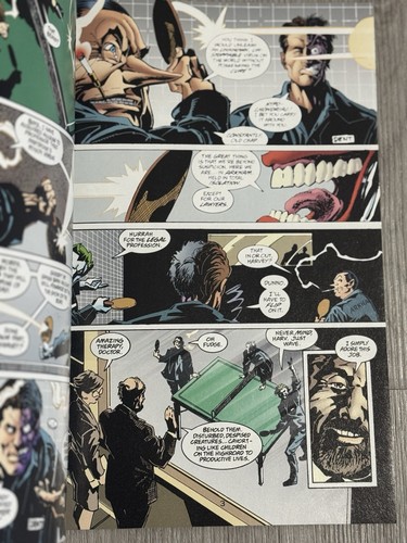 Batman DOA -1999 DC Comics - Foto 3 di 3