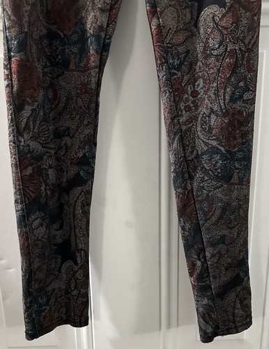 Pantaloni leggings Pretty Angel stampa paisley taglia L/XL floreale - Foto 5 di 13