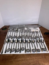 MIXED LOT OF 46 PIECES OF ONEIDA FLATWARE SERVING PIECES