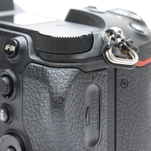 Nikon Z7 45.7MP fullframe Mirrorless Digital Camera Body #31 - 第 12/12 張圖片